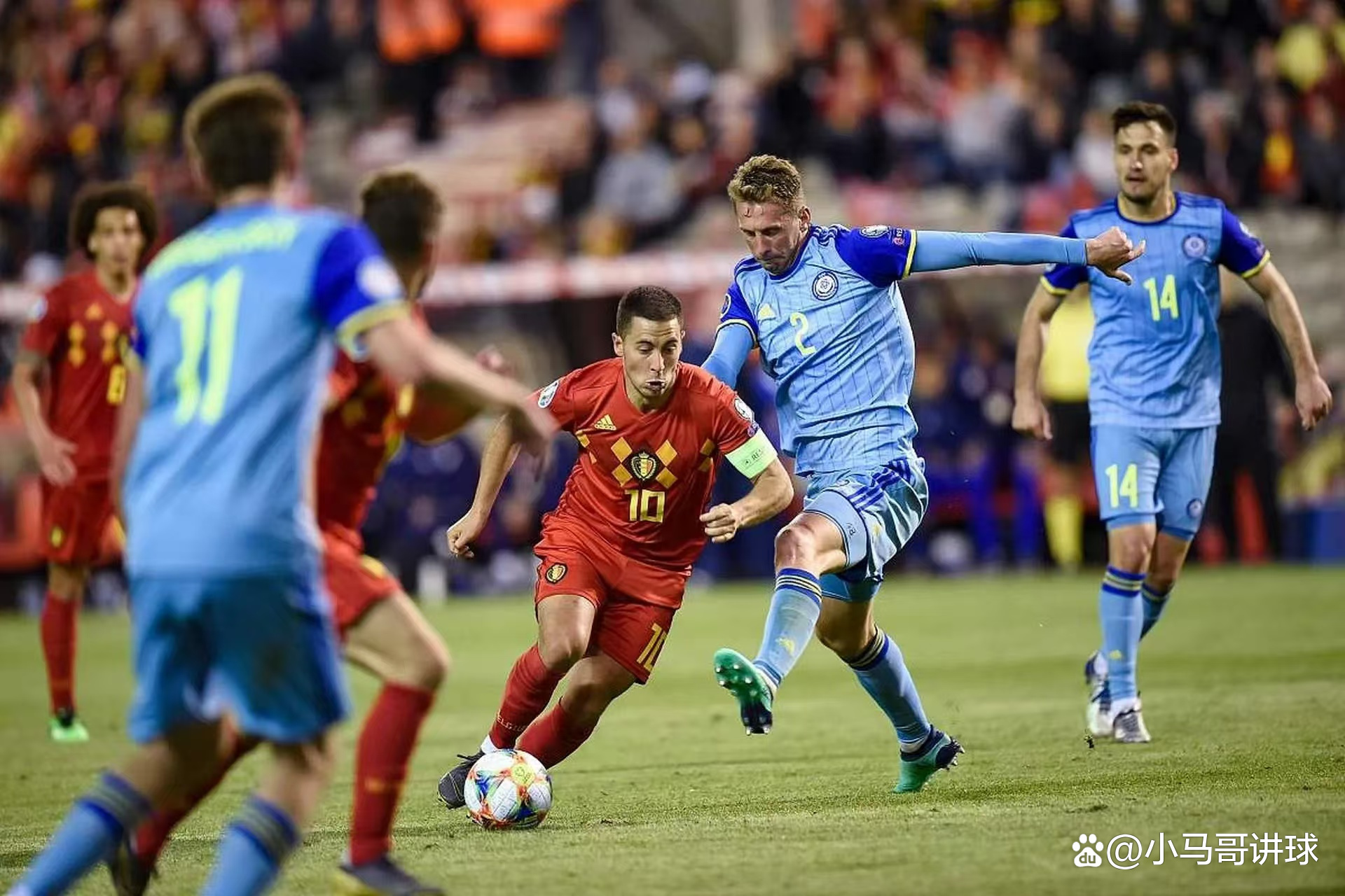 冰岛队遭遇无力回击,止步欧国联八强,士气大振 冰岛队遭遇无力回击,止步欧国联八强,士气大振