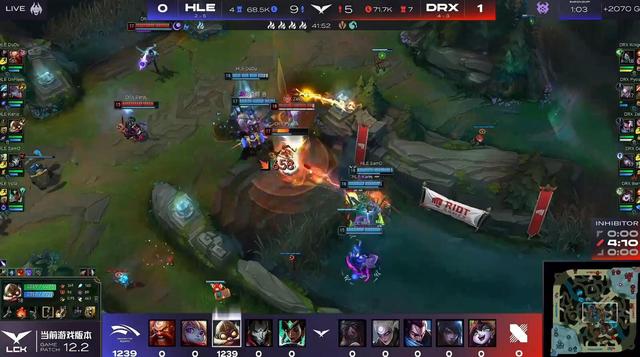 V5血洗RNG,Deft关键团战开团秒人激烈交锋四强赛,引爆全场热议 V5血洗RNG,Deft关键团战开团秒人激烈交锋四强赛,引爆全场热议